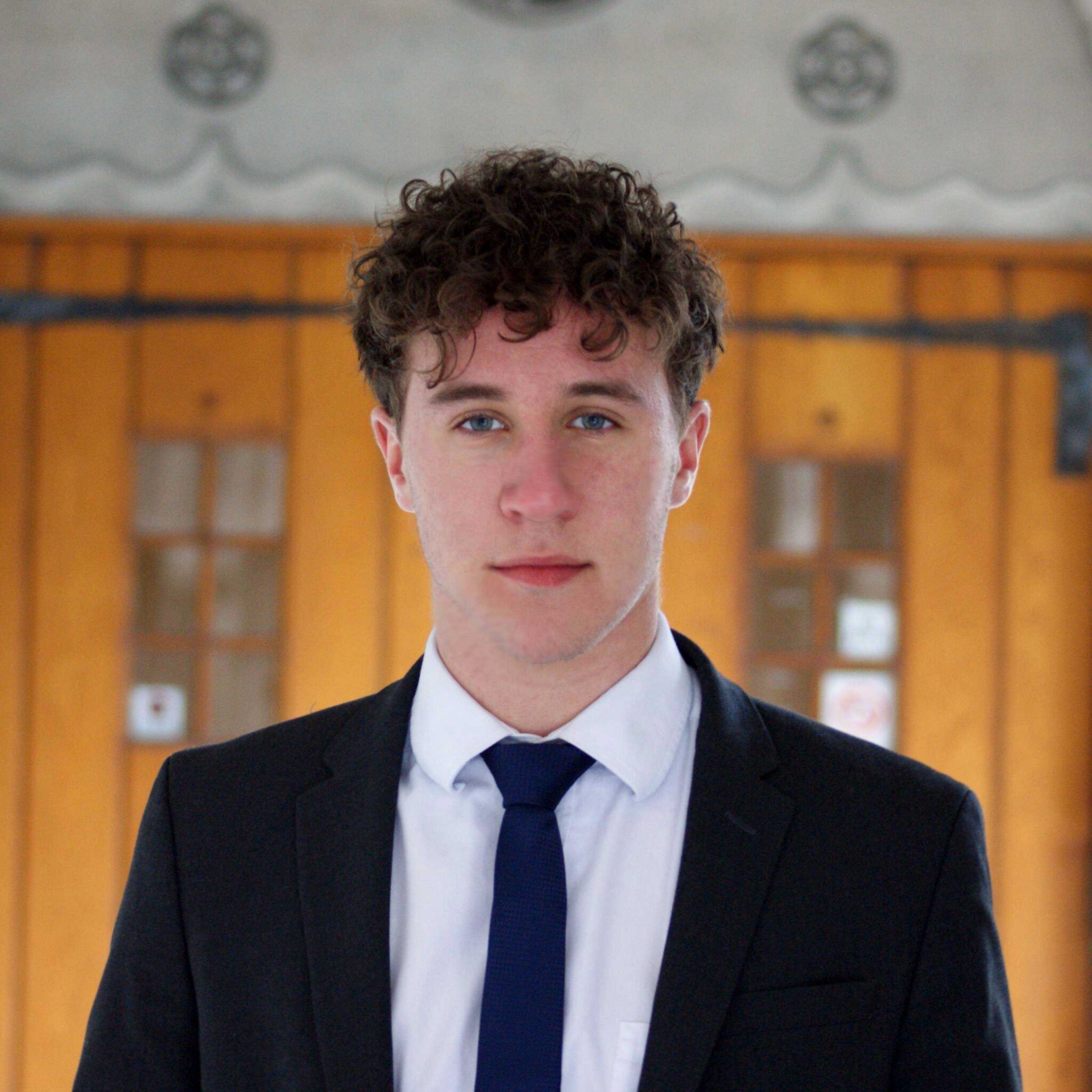 Justin Lederman Analysts - Cornell Finance Club